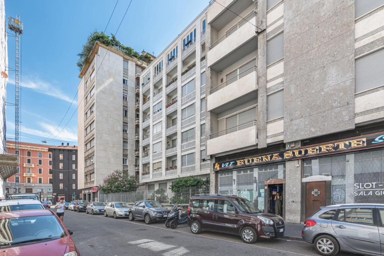 Apartment Easylife - Stile E Relax In Porta Venezia Milan